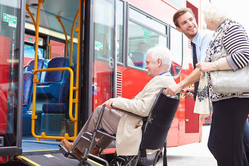 découvrez nos services d'aide à la mobilité, spécialement conçus pour faciliter vos déplacements quotidiens. que ce soit pour des rendez-vous, des courses ou des loisirs, bénéficiez d'un accompagnement sur mesure pour une plus grande indépendance et confort.