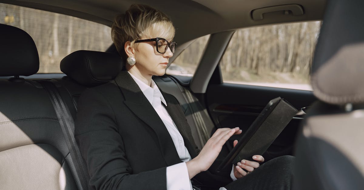 découvrez des solutions d'assurance automobile en ligne faciles et abordables. comparez les offres, obtenez des devis personnalisés et protégez votre véhicule en toute sérénité.