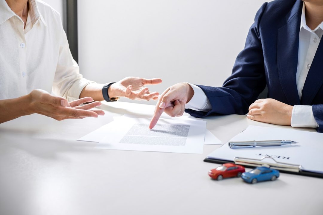 découvrez notre solution d'assurance auto sans carte, une option flexible et pratique pour protéger votre véhicule sans tracas. bénéficiez d'une couverture adaptée à vos besoins, même sans carte de paiement. obtenez un devis rapidement et assurez votre voiture en toute simplicité.