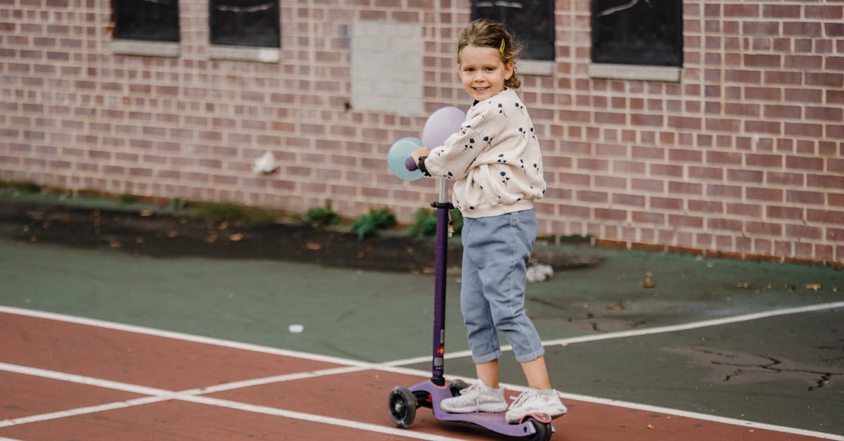 assurez votre scooter en toute sérénité avec notre garantie complète. bénéficiez d'une protection adaptée à vos besoins, des tarifs compétitifs et une assistance rapide en cas d'accident. protégez-vous et votre véhicule avec une assurance scooter fiable.