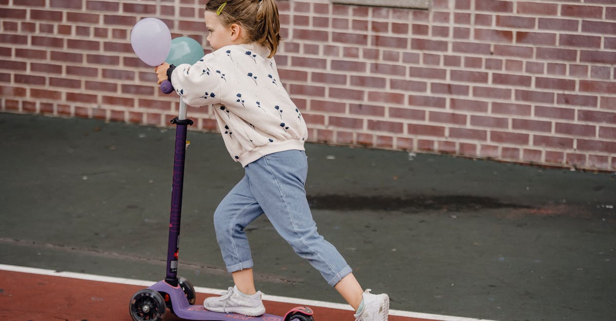 découvrez comment le coût de l'assurance scooter peut varier en fonction de plusieurs facteurs. comparez les options d'assurance pour trouver la couverture qui convient à vos besoins et à votre budget.