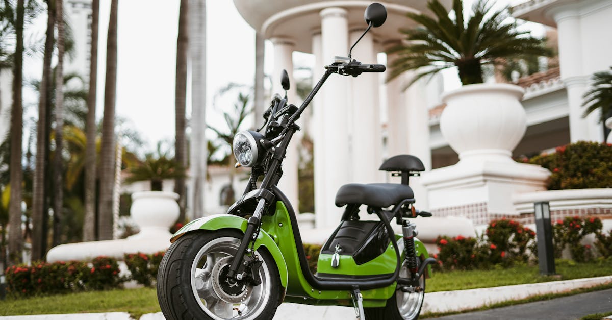 obtenez une assurance moto adaptée à vos besoins avec nos offres compétitives. protégez votre véhicule et partez l'esprit tranquille sur la route.