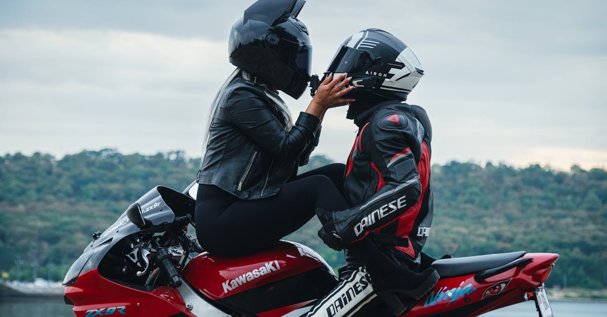 découvrez nos solutions d'assurance pour motos, conçues pour répondre à vos besoins spécifiques. protégez votre véhicule avec une couverture complète, des options flexibles et des tarifs compétitifs. parcourez la route en toute sérénité avec notre assurance moto.