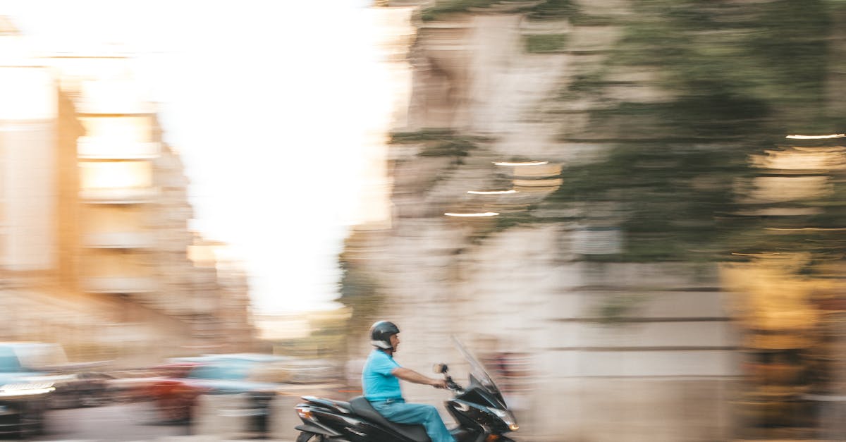 découvrez toutes les options d'assurance pour scooter qui vous protègent sur la route. comparez les offres, profitez de conseils d'experts et choisissez la couverture adaptée à vos besoins pour rouler en toute sécurité.