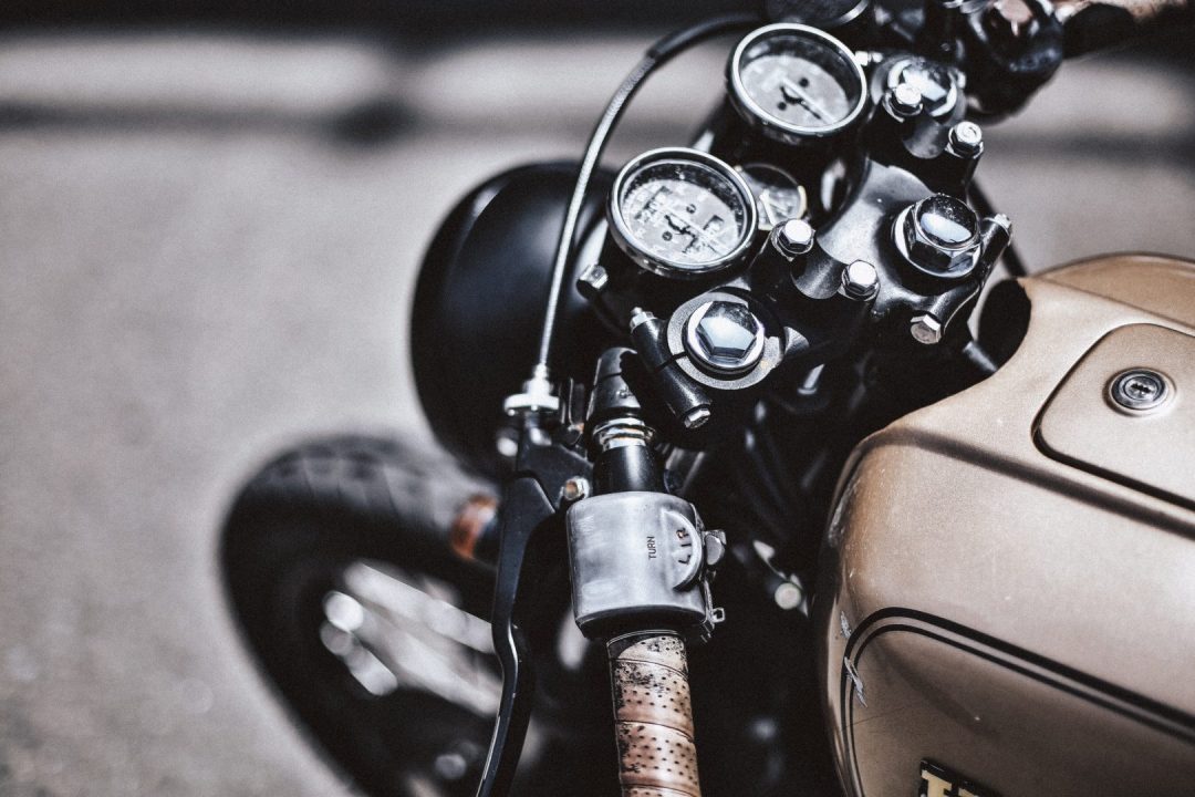 découvrez comment choisir une assurance moto pas chère tout en préservant la qualité de votre couverture. comparez les offres, bénéficiez de conseils d'experts et trouvez la meilleure solution adaptée à vos besoins et à votre budget.
