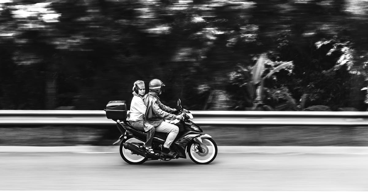 découvrez notre assurance scooter adaptée à vos besoins ! protégez votre scooter avec une couverture complète et bénéficiez de tarifs compétitifs. profitez d'une assistance 24/7 et d'un service client de qualité pour rouler en toute sérénité.