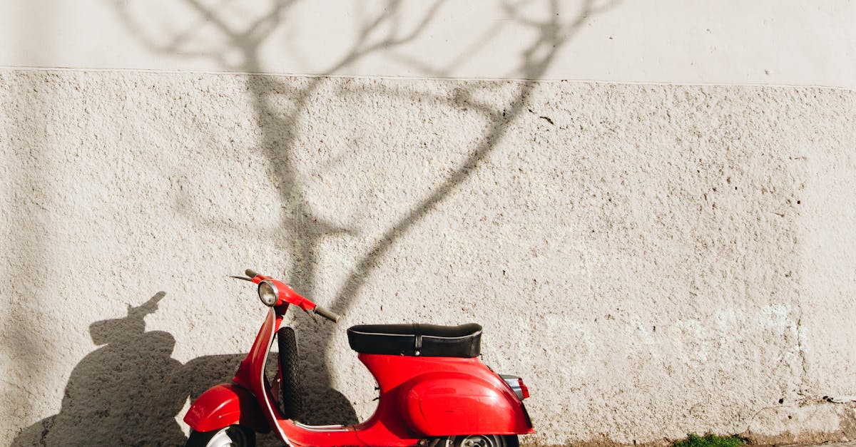 découvrez le cc scooter, un moyen de transport pratique et écologique pour vos déplacements quotidiens. avec son design moderne et sa facilité d'utilisation, roulez en toute simplicité tout en contribuant à un avenir durable.