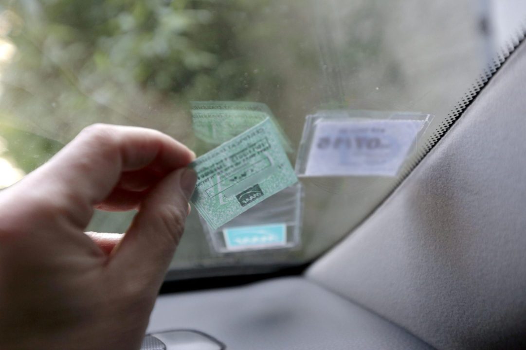 découvrez l'assurance voiture carte verte qui vous protège en cas d'accident et vous permet de circuler en toute sérénité. obtenez des informations sur les garanties, les tarifs et les étapes pour souscrire votre contrat d'assurance auto.